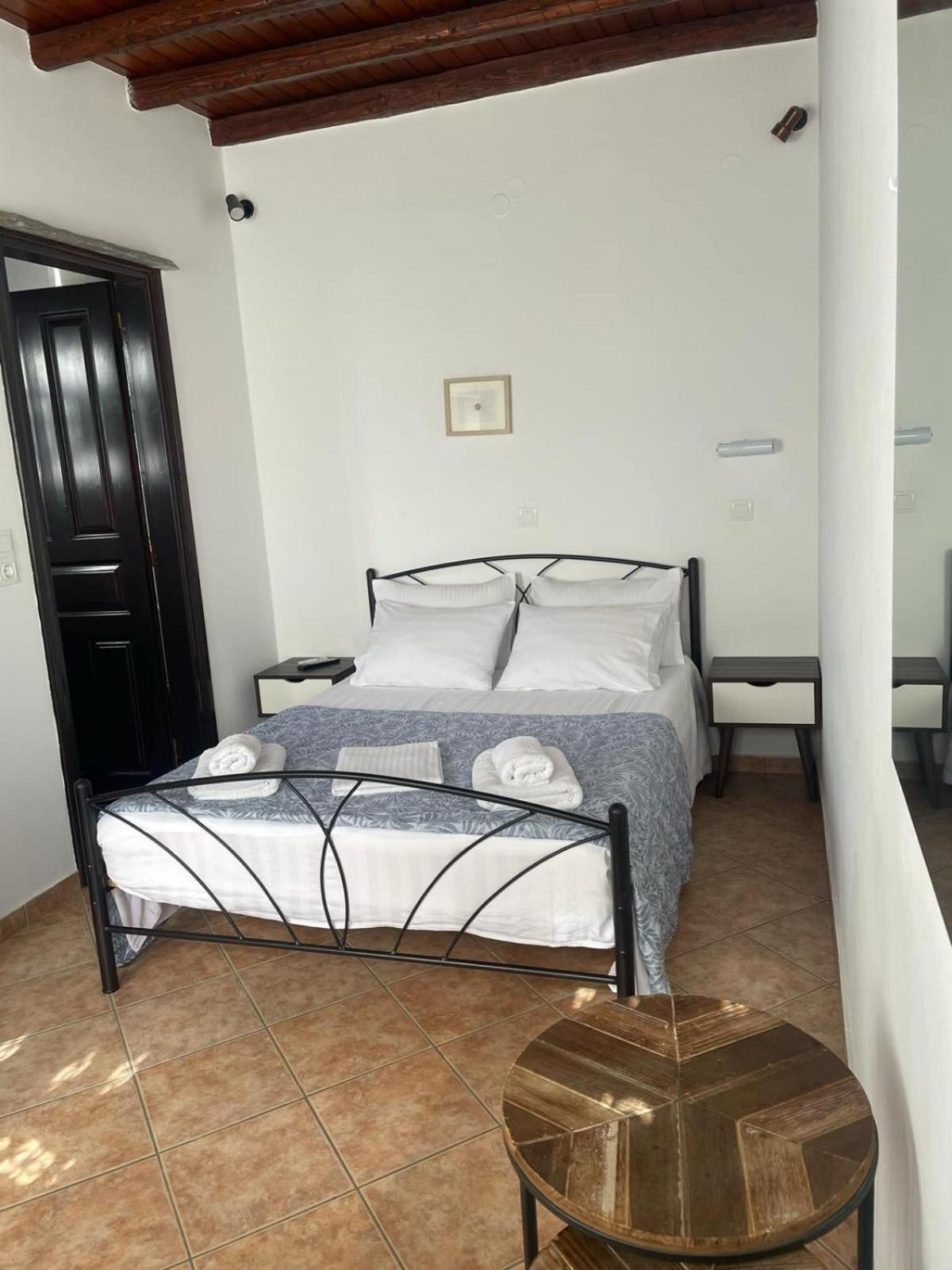 Spitalia Rooms Tínos المظهر الخارجي الصورة